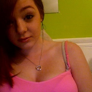 Profile Picture of Heather (@HeathersHabits) on Twitter