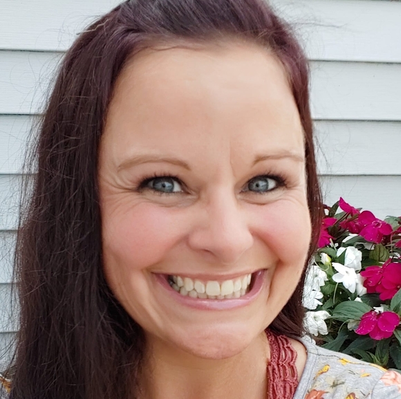 Profile Picture of Kim Doucette (@krzykids) on Poshmark