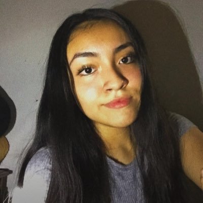 Profile Picture of 𝕸𝖎𝖗𝖆𝖓𝖉𝖆 𝕭𝖆𝖗𝖗ó𝖓 (@MirandaBarrn1) on Twitter
