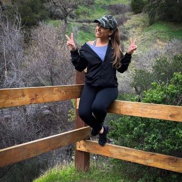 Profile Picture of Bella Gates (@BellaGates20) on Twitter