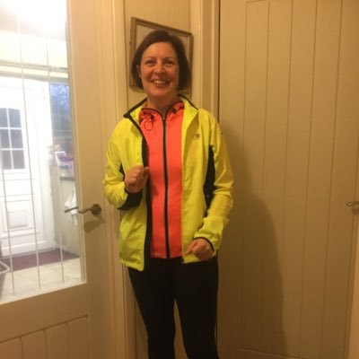 Profile Picture of Kicking Cancer Party (@fighterpaula) on Twitter