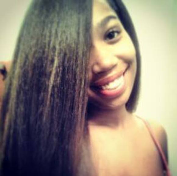 Profile Picture of Coreyiane Mays (@coreyiane) on Poshmark