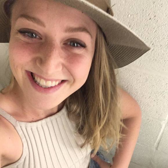 Profile Picture of Kate Gummoe (@kategummoe) on Poshmark