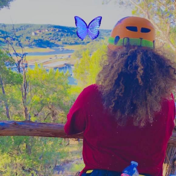 Profile Picture of Michelle Duvall (@micheyyy1994) on Poshmark