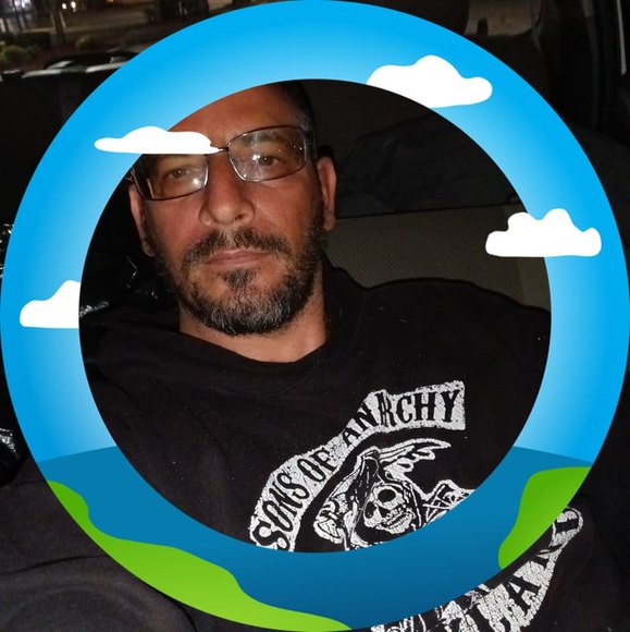 Profile Picture of George Archer (@george_archer) on Poshmark