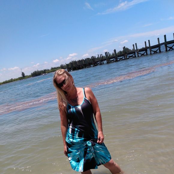 Profile Picture of Jana Stukel (@happyjustasme) on Poshmark