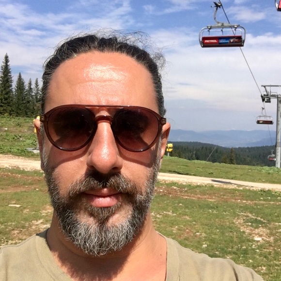 Profile Picture of Nedim Ajanovic (@nedimios) on Poshmark