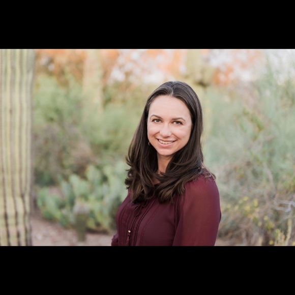 Profile Picture of Jill Mcilroy (@azdancer29) on Poshmark