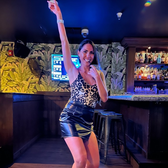 Profile Picture of Christina Branco (@cbanng) on Poshmark