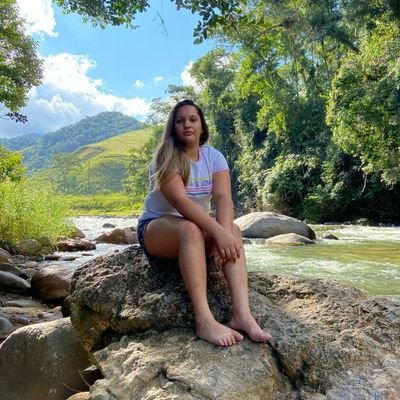 Profile Picture of Loira 🥱 (@AliceRo22) on Twitter