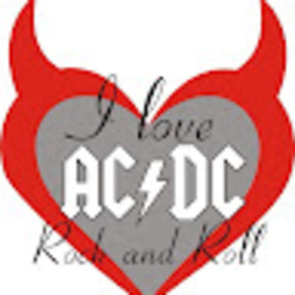 Profile Picture of Tina Widen (@tinawiden) on Poshmark