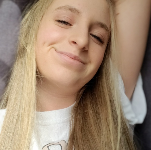 Profile Picture of Jenna Sherbert (@thejennamarie_) on Poshmark
