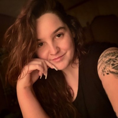 Profile Picture of 𝕊𝕙𝕒𝕪  💋𝔸𝕝𝕖𝕩𝕒𝕟𝕕𝕣𝕒 (@_ShayAlexandra_) on Twitter