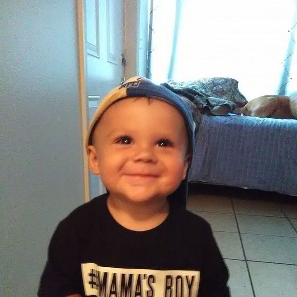 Profile Picture of Sue Barry makowski (@suealfl) on Poshmark