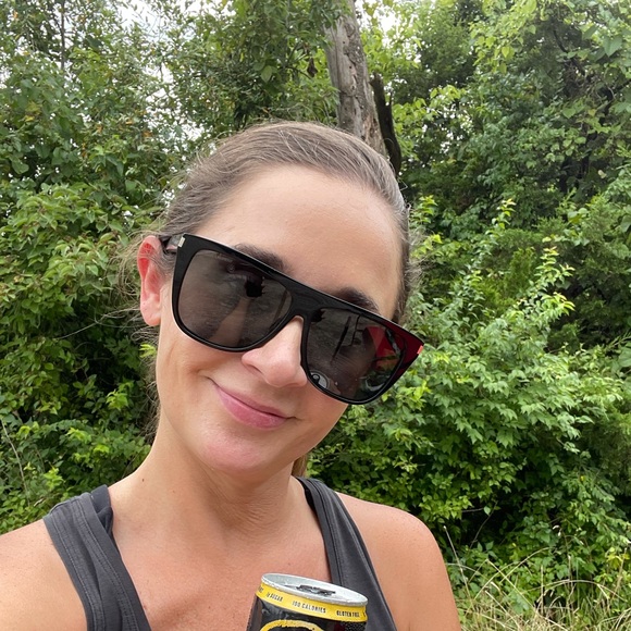 Profile Picture of Katie Rouff (@klrouff) on Poshmark