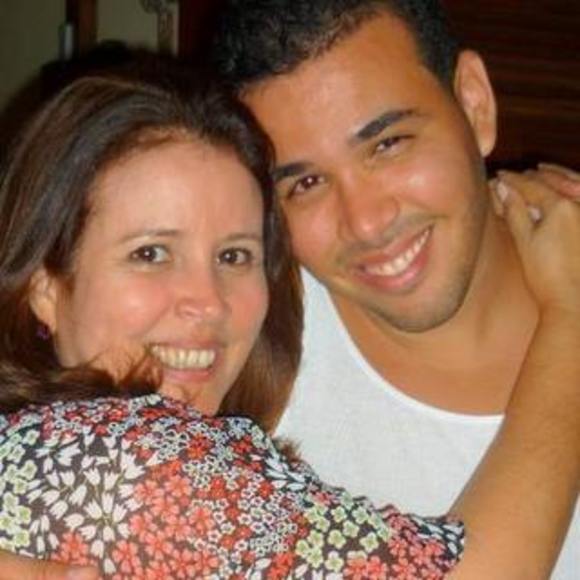 Profile Picture of Carlos Jansen (@pokiehead) on Poshmark