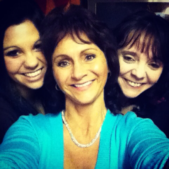 Profile Picture of Nelli Schilcher (@nellibell) on Poshmark