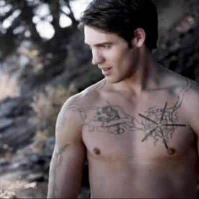 Profile Picture of Jeremy Gilbert (@DeathOfSilas) on Twitter