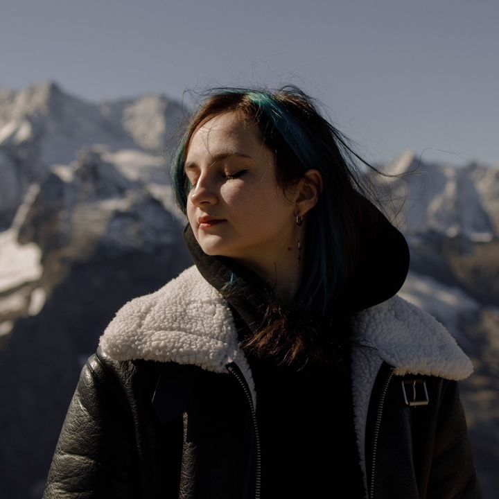 Profile Picture of Mira Ray (@miraray17) on Tiktok