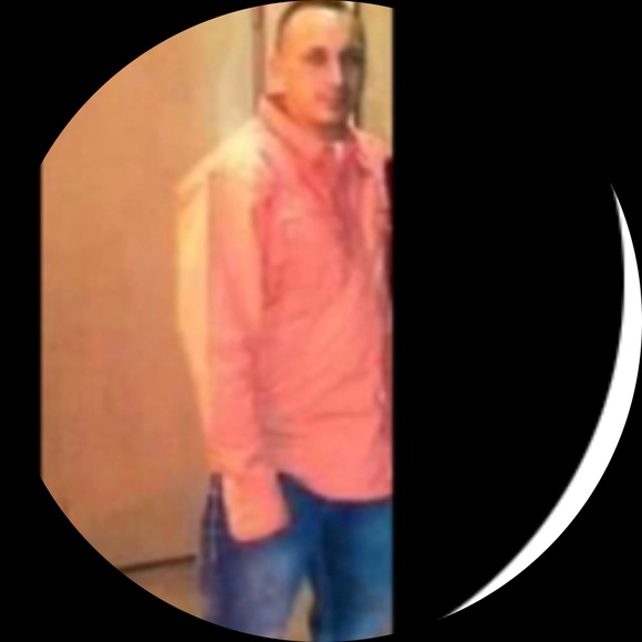 Profile Picture of Mark Moreno (@mmoreno79) on Poshmark