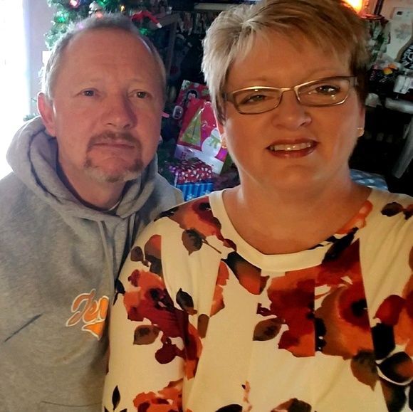 Profile Picture of Susan Cradic (@scradic) on Poshmark