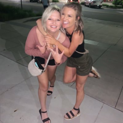 Profile Picture of Stephanie Vitek (@stephanievitek) on Twitter