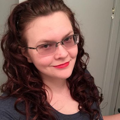 Profile Picture of Mary Crabtree (@MLC373) on Twitter