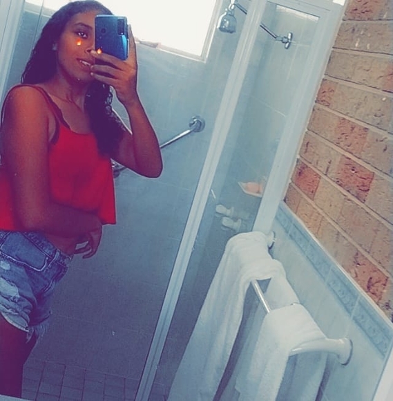 Profile Picture of Janaya-lee Dunn-smith (@janayadunn420) on Poshmark