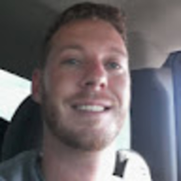 Profile Picture of Cody Laughlin (@laughlinworks) on Poshmark