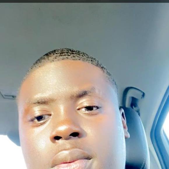 Profile Picture of Demarcus King (@demarcusk) on Poshmark