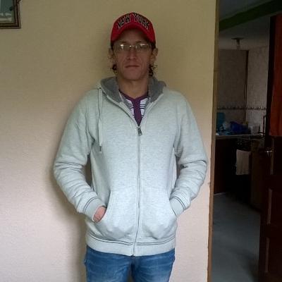 Profile Picture of Carlos Neira (@carlosneira76) on Twitter