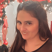 Profile Picture of Stacey Watters (@Momothebean) on Youtube