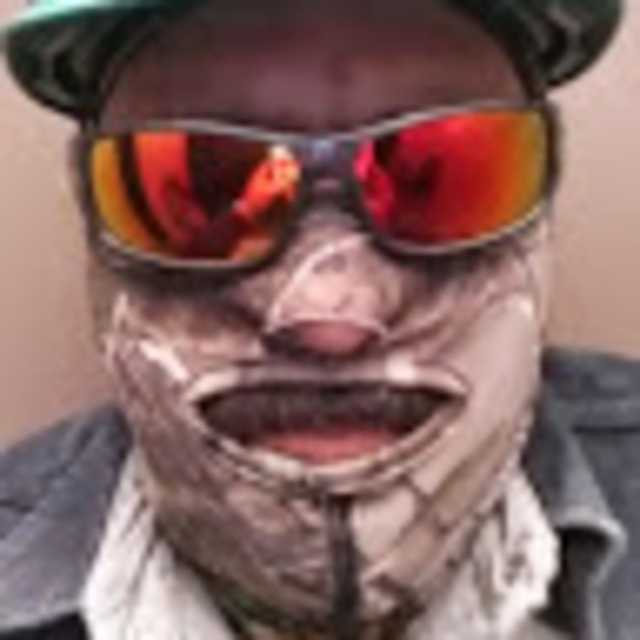 Profile Picture of Javier Marroquin (@javiermarro13) on Poshmark