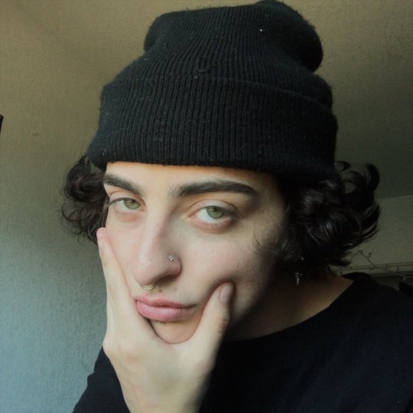 Profile Picture of Brandon Emrick (@brandonemrick) on Poshmark