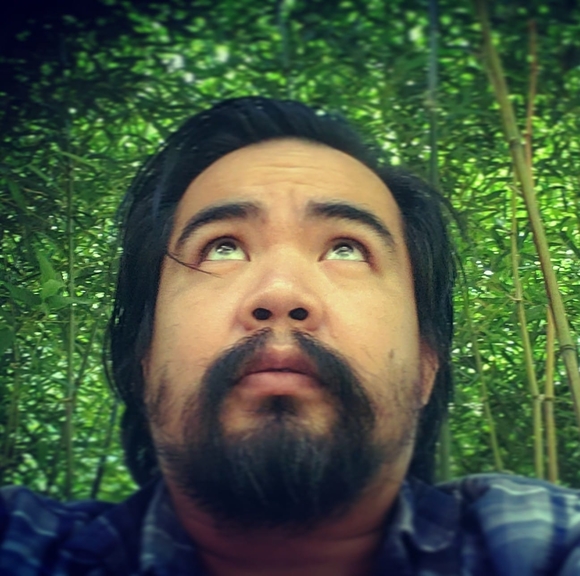 Profile Picture of Irvin Iñigo (@irvinigo) on Poshmark