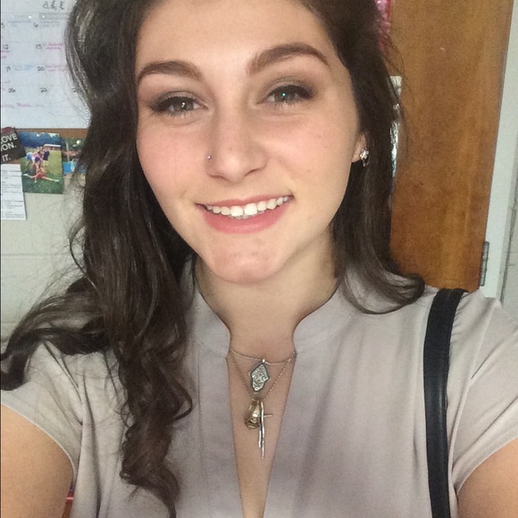 Profile Picture of Josephine Mitchell (@josiesan) on Poshmark