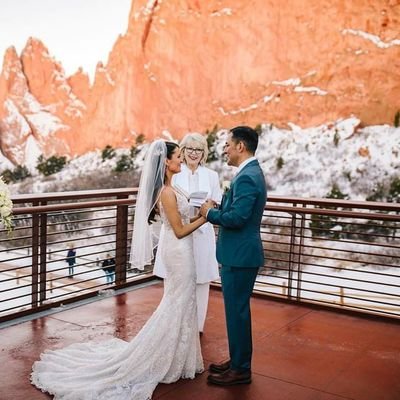 Profile Picture of Andrea Mullins (@Andrea_Mullins) on Twitter