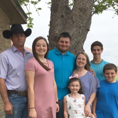 Profile Picture of Crystal Dowell (@CrystalDowell77) on Twitter
