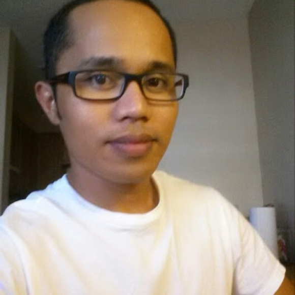 Profile Picture of Andrew Aspacio (@aspacioandrew) on Poshmark