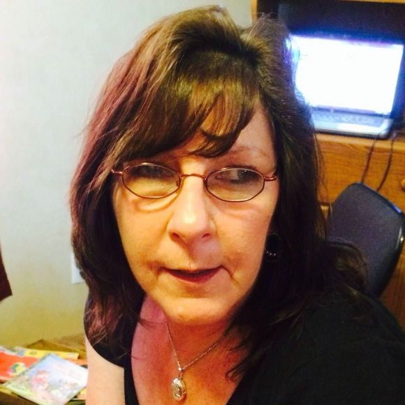 Profile Picture of Penny Campbell (@madamegigiq) on Poshmark