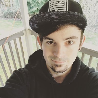 Profile Picture of Zach Olson (@Zachohh) on Twitter