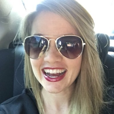 Profile Picture of Anja Muller-Deibicht (@Anja_MullerD) on Twitter