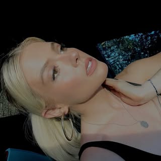 Profile Picture of Candace Danielle (@candacesutlive) on Instagram