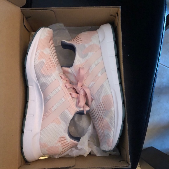 Profile Picture of Brianna Drucker (@brianna9878) on Poshmark