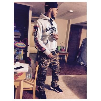 Profile Picture of Wilson Tavares (@Vaaatos_92) on Twitter