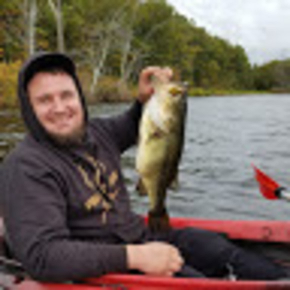 Profile Picture of Stephen Bozyk (@stephenb8823) on Poshmark