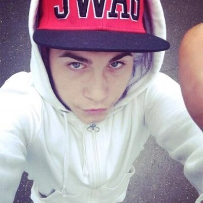 Profile Picture of Denis Kuznetsov (@kuznetcov_den) on Twitter