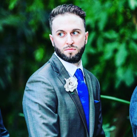 Profile Picture of Matt Schreiber (@mattschreibe515) on Poshmark
