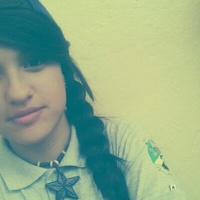Profile Picture of  ♥Bianca ♥ (@IrizarryBianca) on Twitter