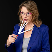 Profile Picture of Miriam Schmidt (@Miriams-Duftwelt) on Youtube